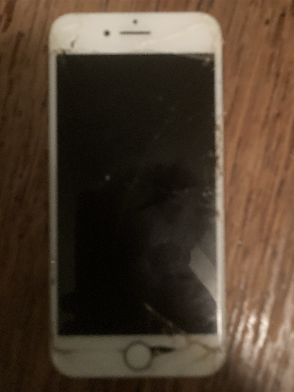 Apple iPhone 8 – 256GB – Silver (Unlocked) A1863 (CDMA + GSM)