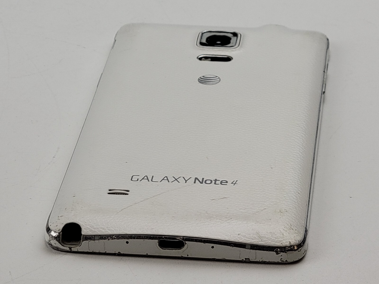 Samsung Galaxy Note 4 (SM-N910A) 32GB (AT&T) – SMALL ISSUE – Clean IMEI – J9686
