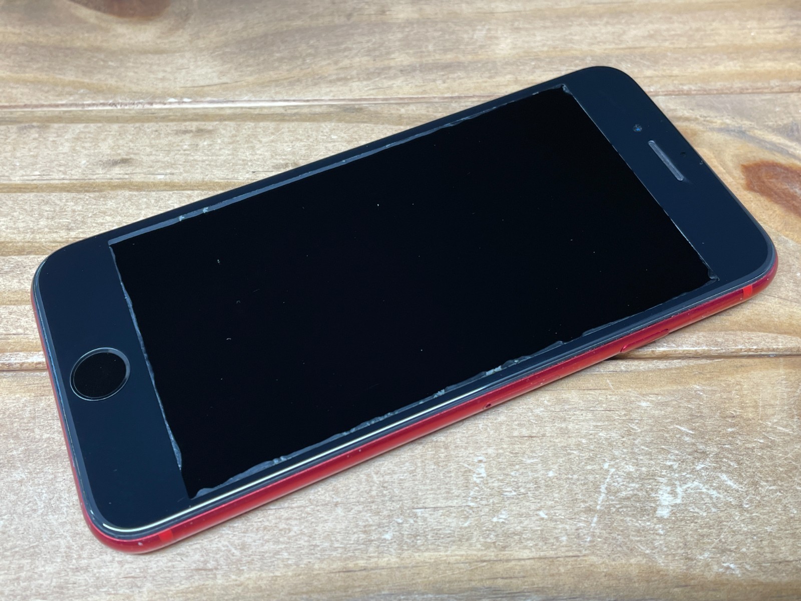 Apple iPhone SE 2nd Gen – RED – 256 GB (Unlocked) A2275 – Works – Bad Screen