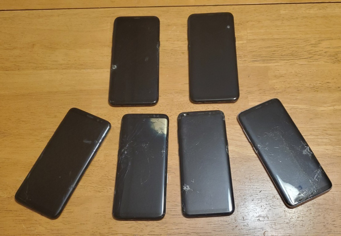Lot 6-Samsung Galaxy S8 & S8+ Plus Midnight Black Midframe & Bad Display Only