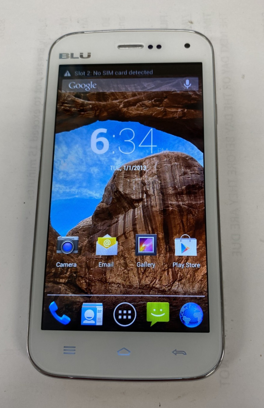 BLU Studio 5.0 E D530e, GSM Dual SIM, White 0107-09T