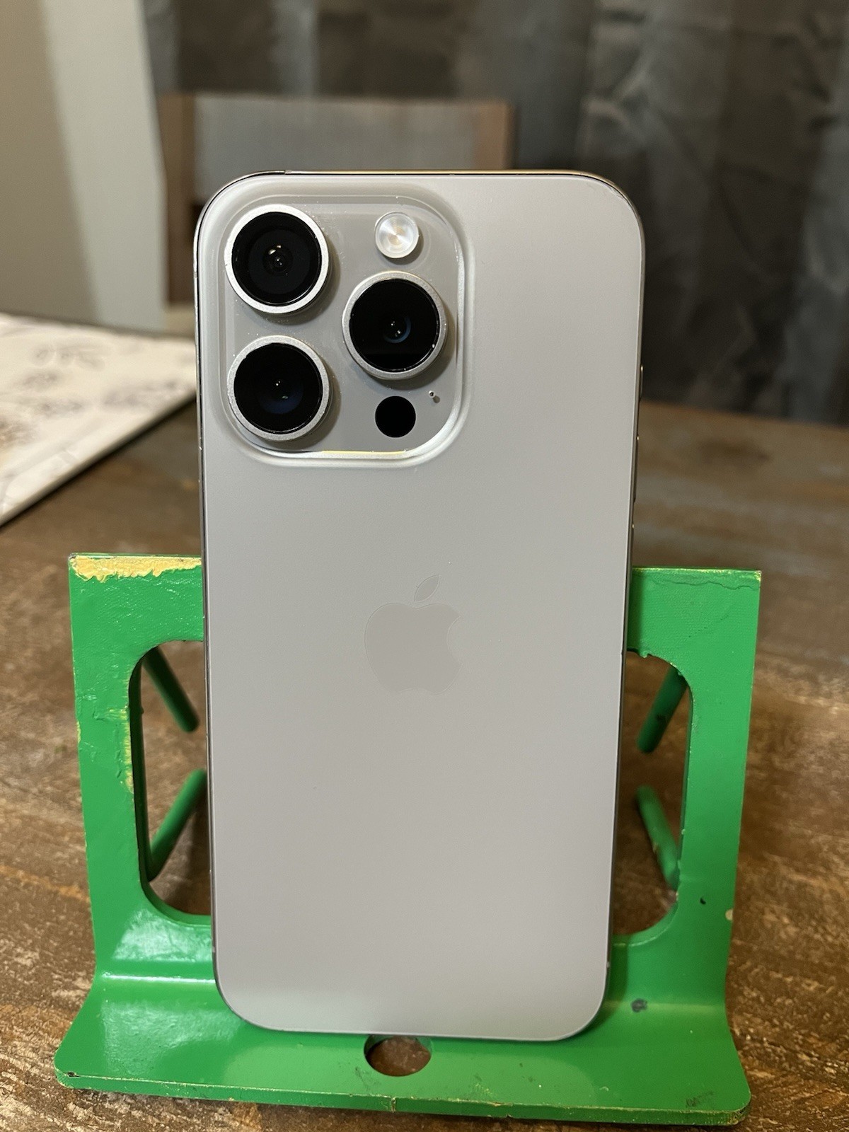 Apple iPhone 15 Pro 512GB Factory Unlocked Natural Titanium
