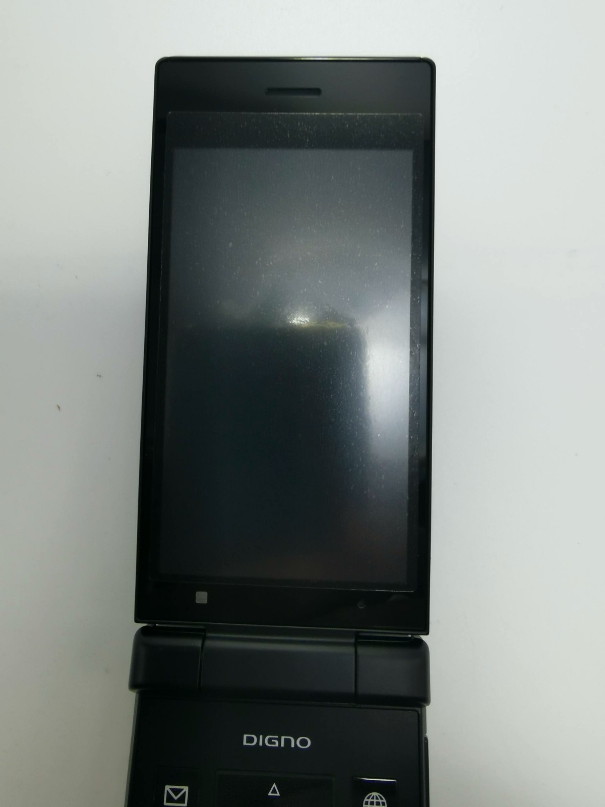 Kyocera DIGNO Keitai 2 701KC Black Flip Phone Unlocked 4G LTE Japan Unused