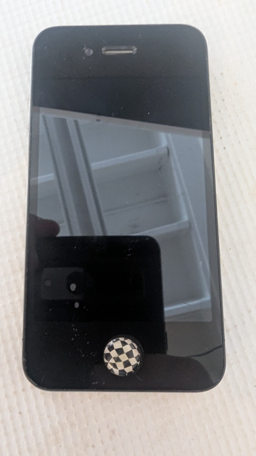 Apple iPhone 4 Model A1332 Black