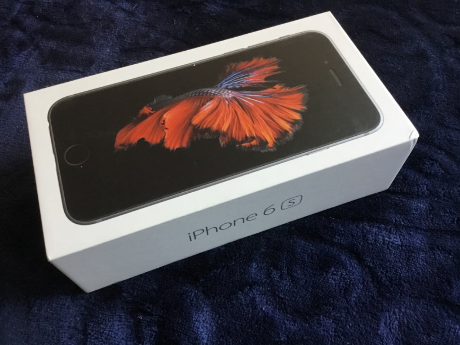 Apple iPhone 6S – 64G Space Gray A1633 CDMA MKQ92LL/A w/ Original Box