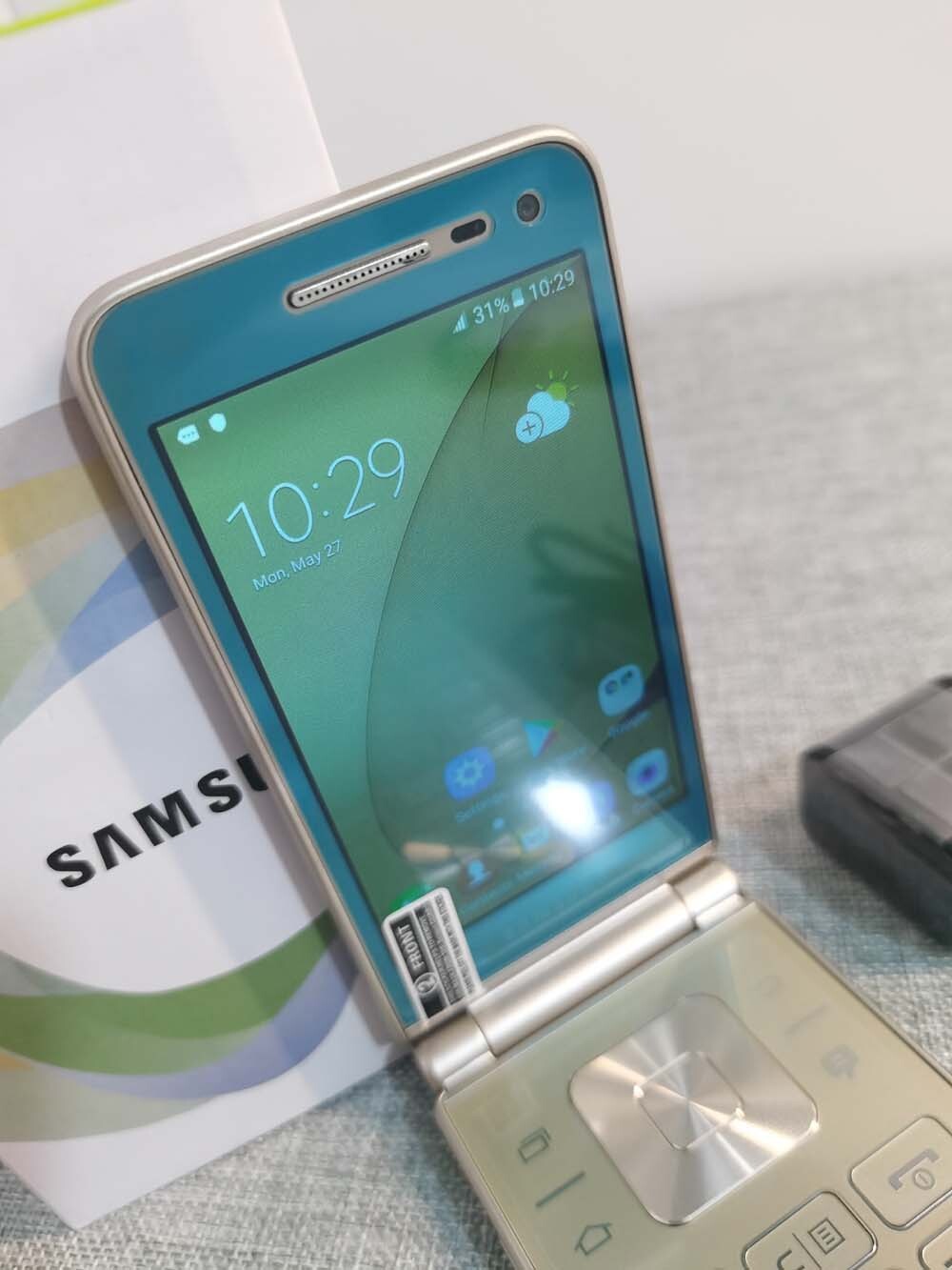 Samsung Galaxy Folder G1600 Dual SIM Unlocked 4G 16GB Android Flip SmartPhone