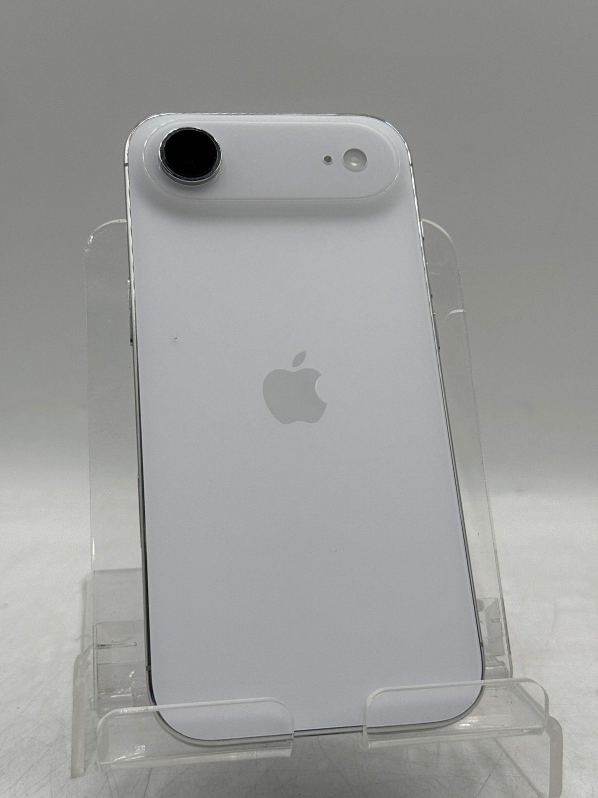 Apple iPhone 17 Air 256GB White TracFone – Open Box