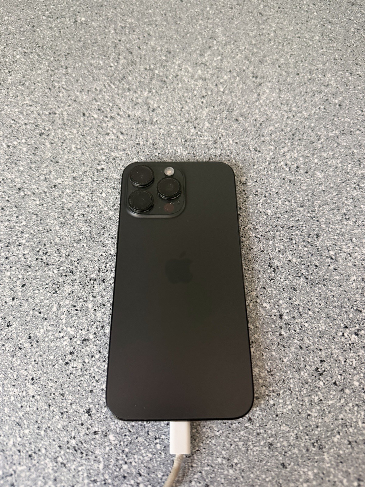 Apple iPhone 15 Pro Max 512GB Black ATT Locked