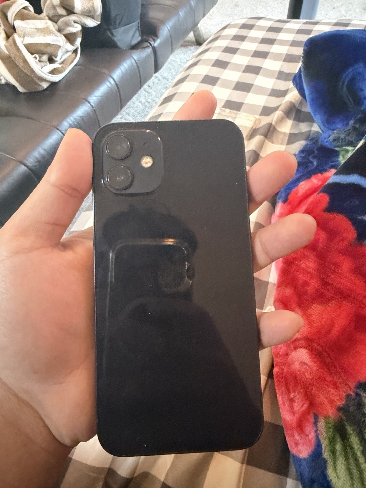 Apple iPhone 12 Black 12MP Hexa Core 6.1in Smartphone