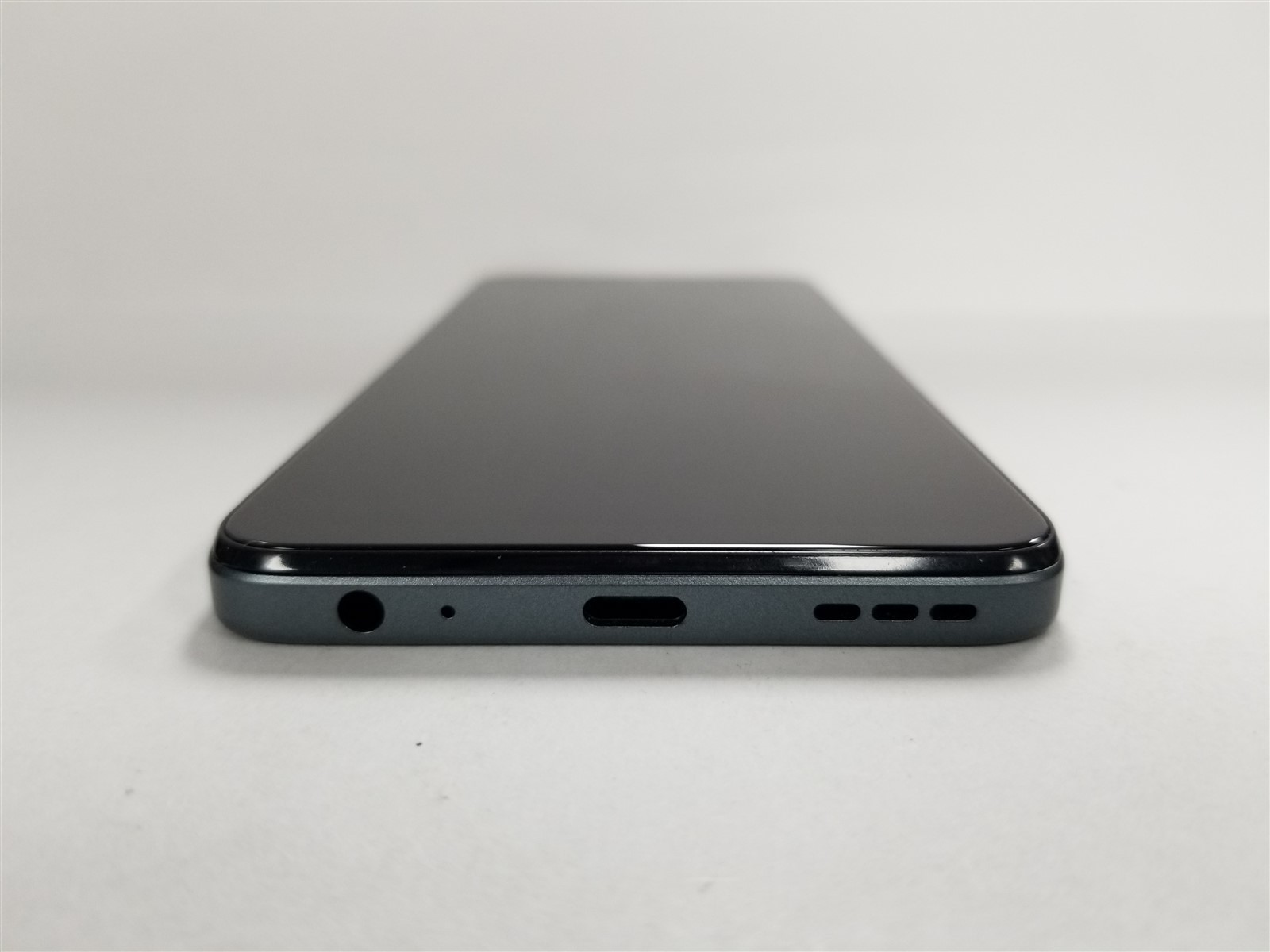 Motorola Moto G 5G 2024 128GB Gray XT2417D (TracFone) Fully Functional DG2885