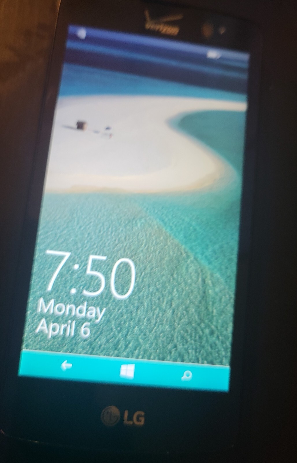 LG Lancet VW820 – 8GB – Blue (Verizon) Windows Smartphone Cell Phone (Page Plus)