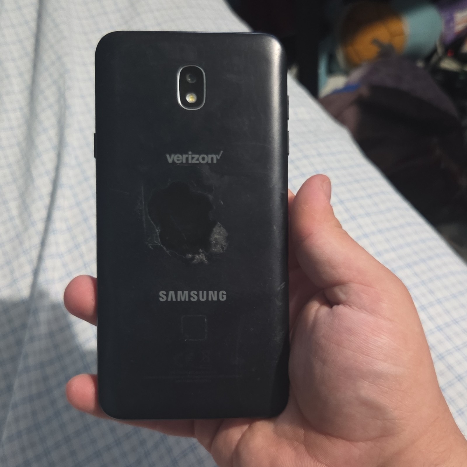 Samsung Galaxy J7 (2018) 16GB Verizon Android Bar Smartphone Micro USB Black