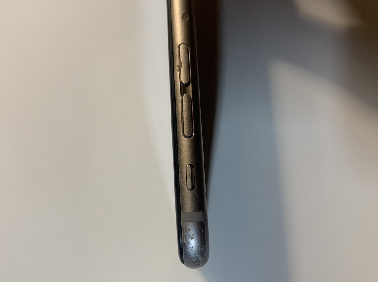 Apple iPhone 6 64GB A1586