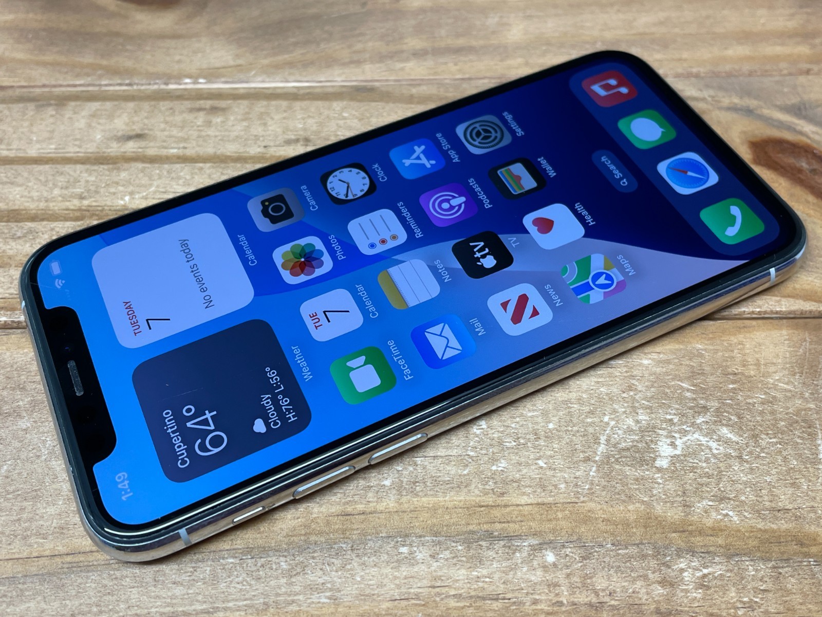 Apple iPhone 11 Pro – 256 GB – Silver (Unlocked) A2160 – C Grade – 91% Bat
