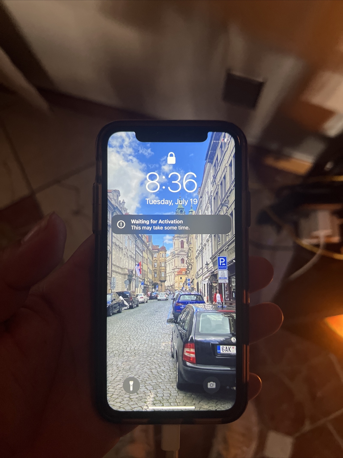 Apple iPhone X – 64GB – Silver (Unlocked) A1865 (CDMA + GSM)