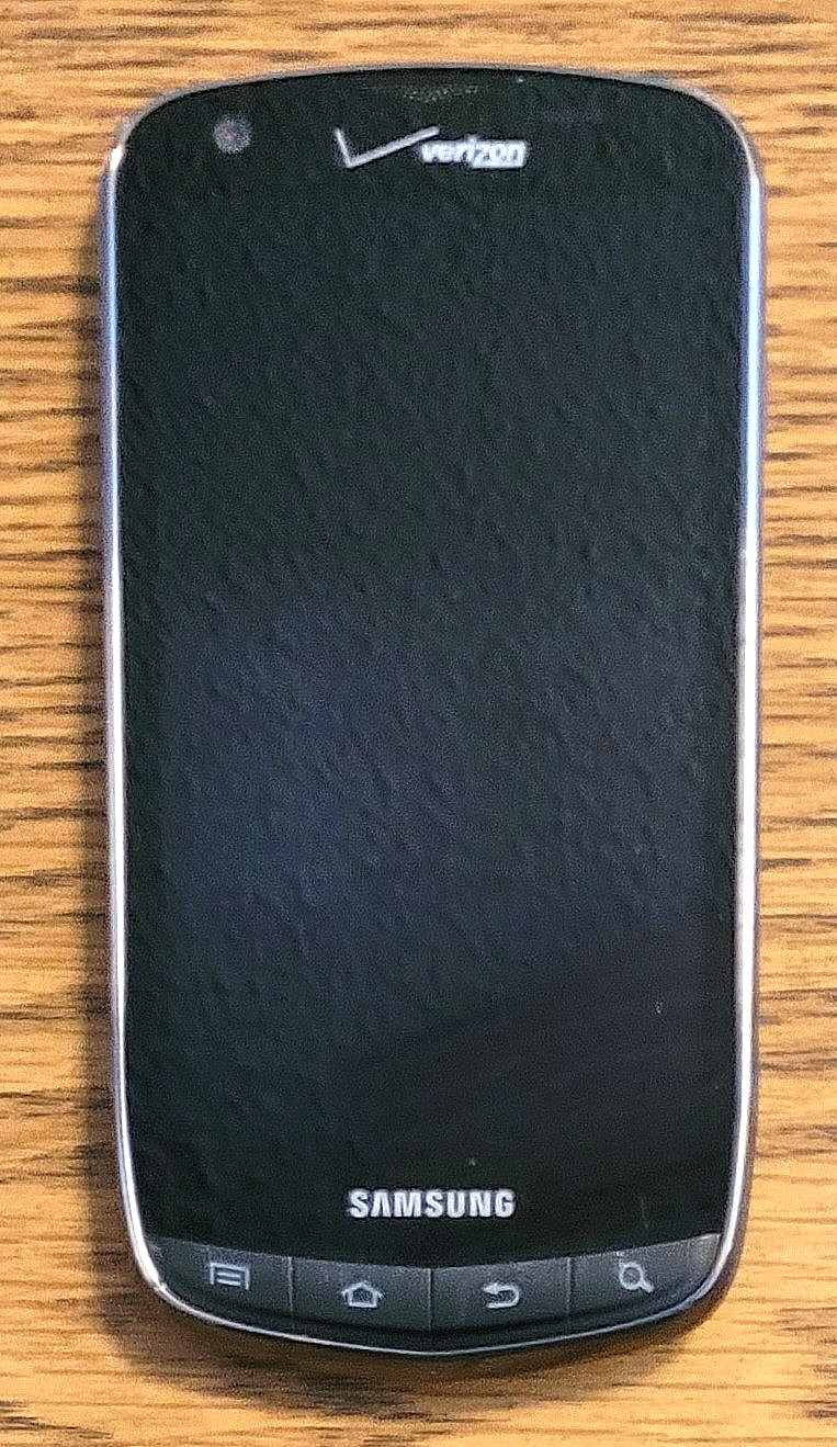Samsung Droid Charge SCH-I510 – Gray ( Verizon ) 4G LTE Android Smartphone