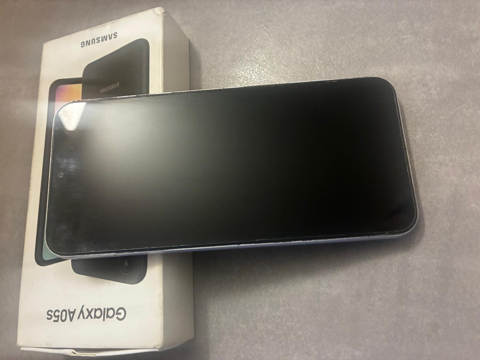 USATO Samsung Galaxy A5s – 128 GB ESP Dual Sim LTE 4G Black Sky (Unlocked)