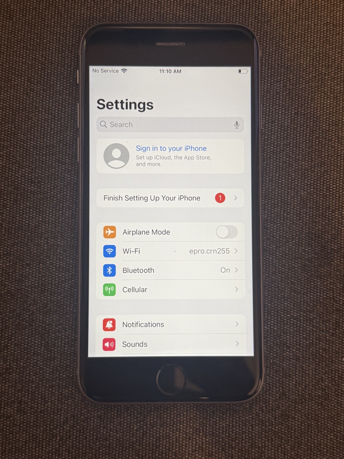 Apple iPhone 6S – 16GB – A1633 – AT&T Locked Smartphone – Silver