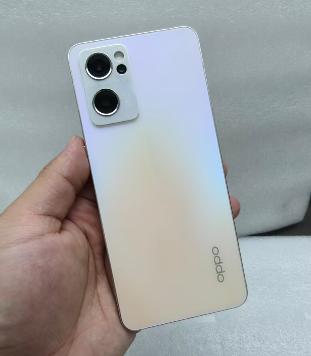 Oppo Reno7 6.7″ 50MP Qualcomm SM6225 Snapdragon 680 4G Android 12 4500mAh