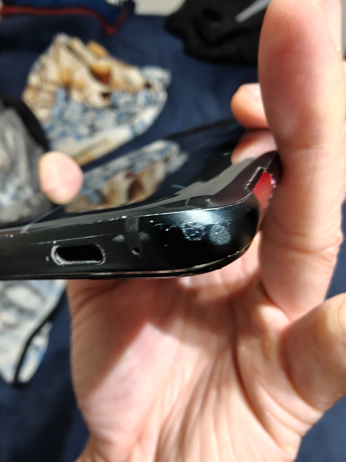 ASUS ROG Phone 6