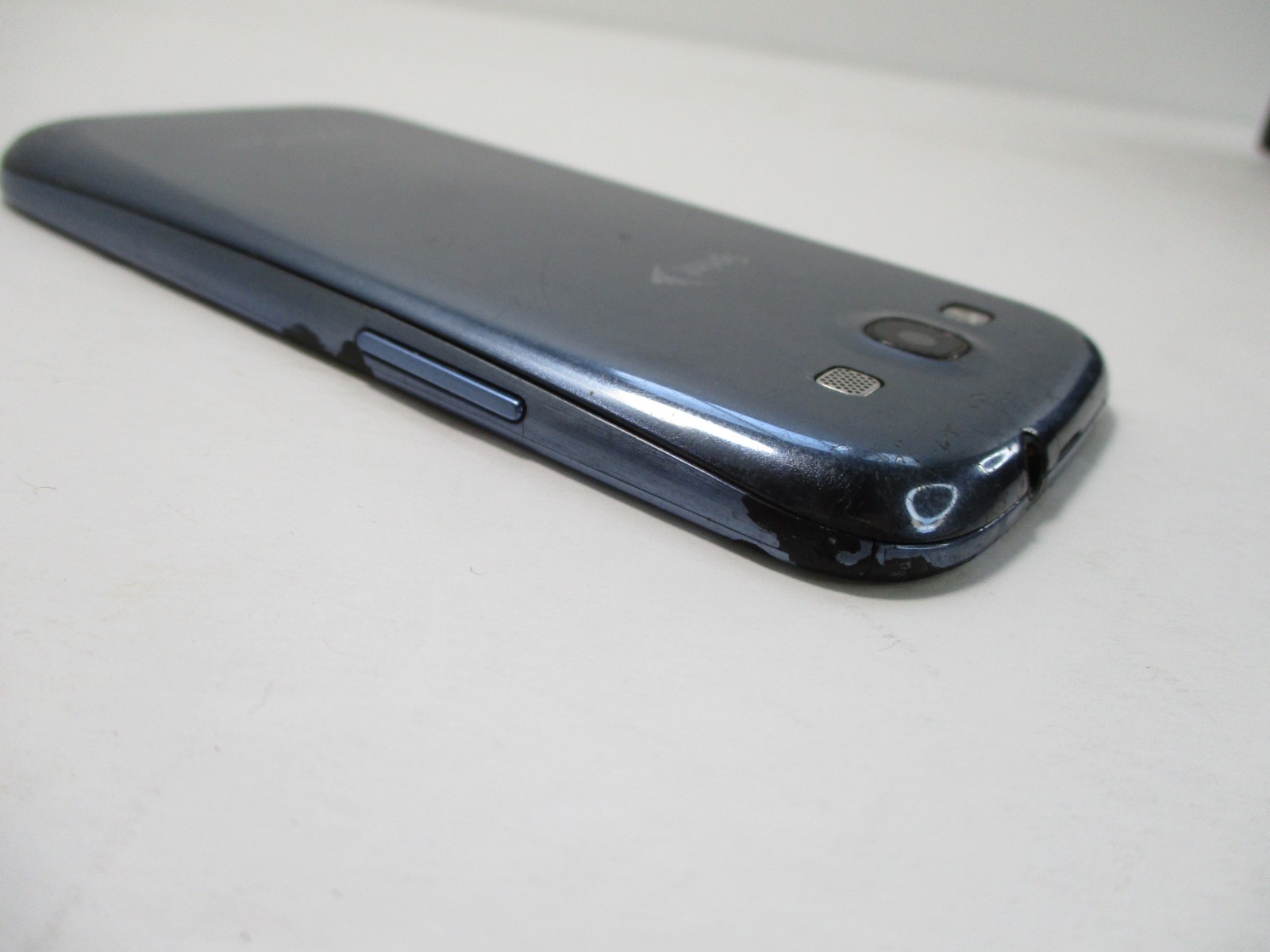 Samsung Galaxy S3 phone (Sprint) blue Cracked screen part only