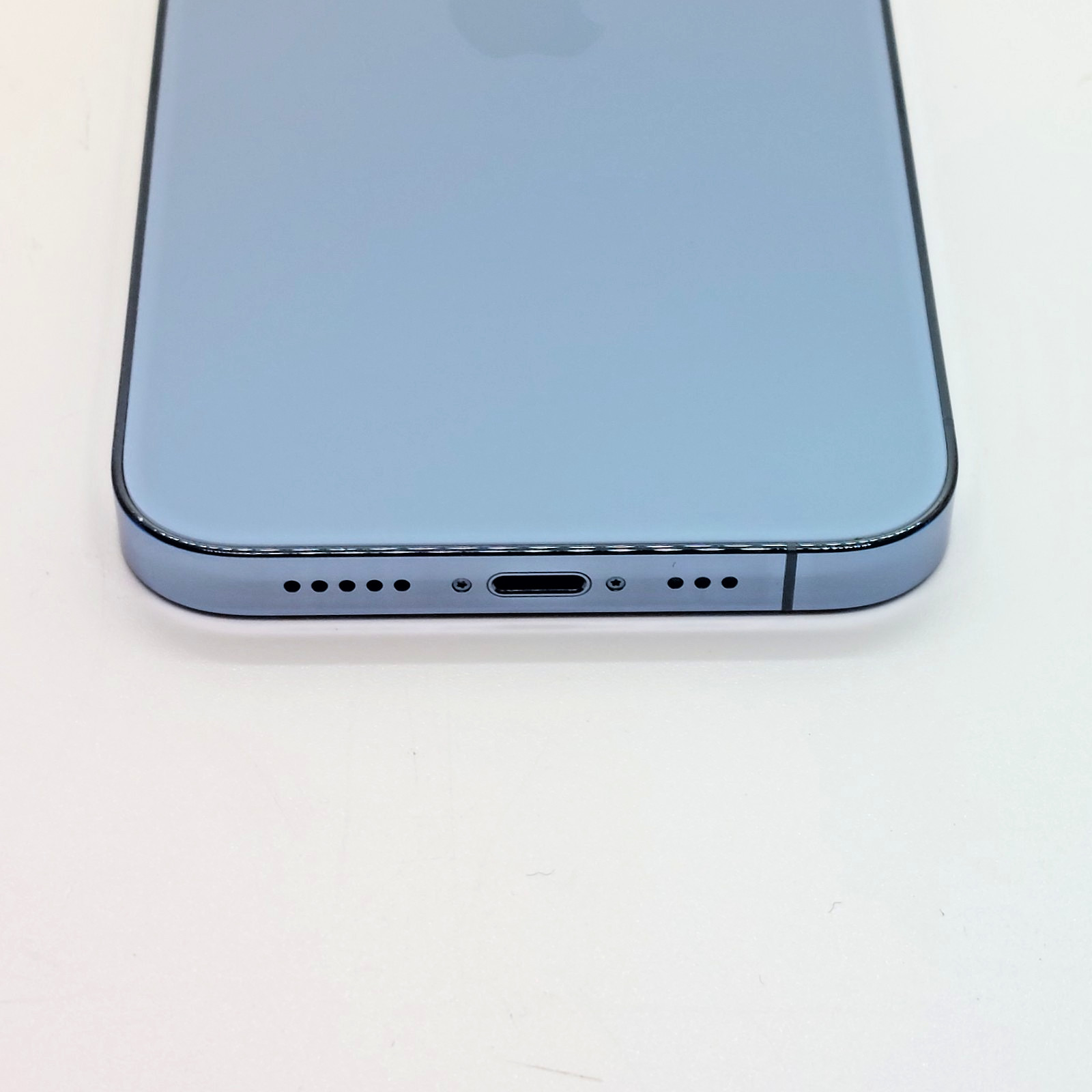 Apple iPhone 13 Pro Max – Sierra Blue – AS IS – FOR PARTS ONLY