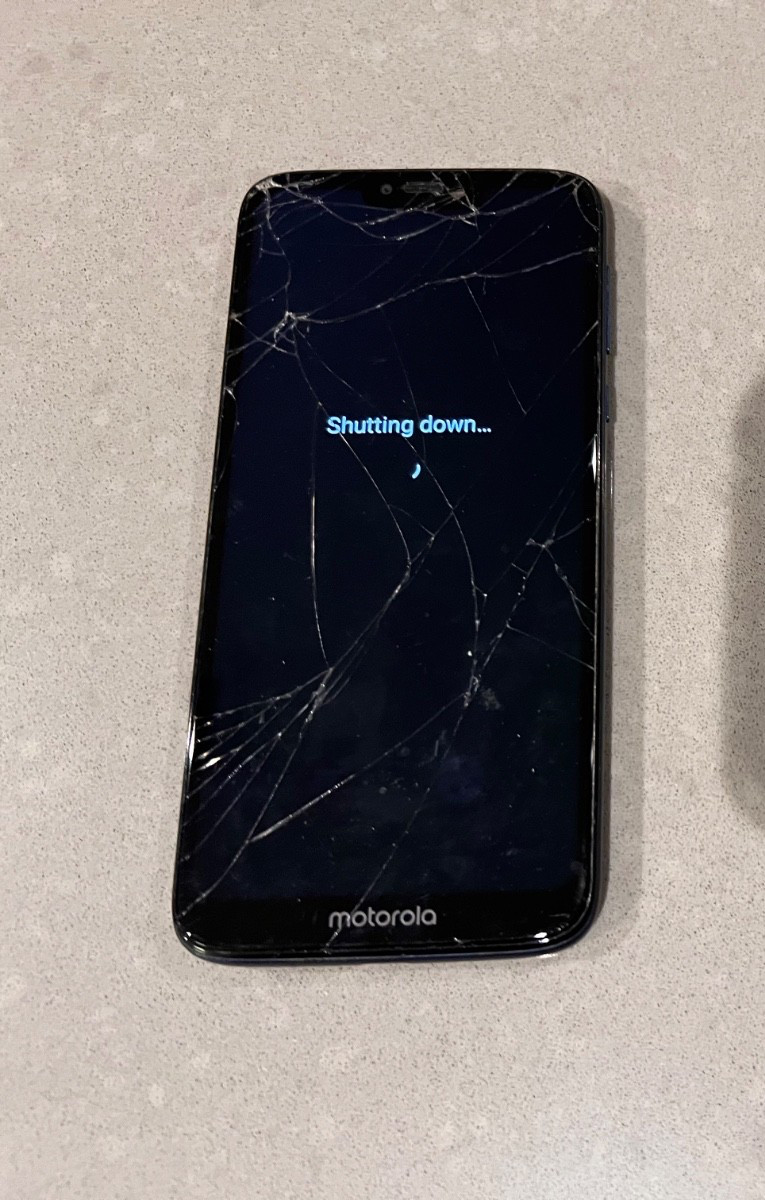Defective Motorola moto G7 power (XT1955-6) 32GB (Verizon) – A2