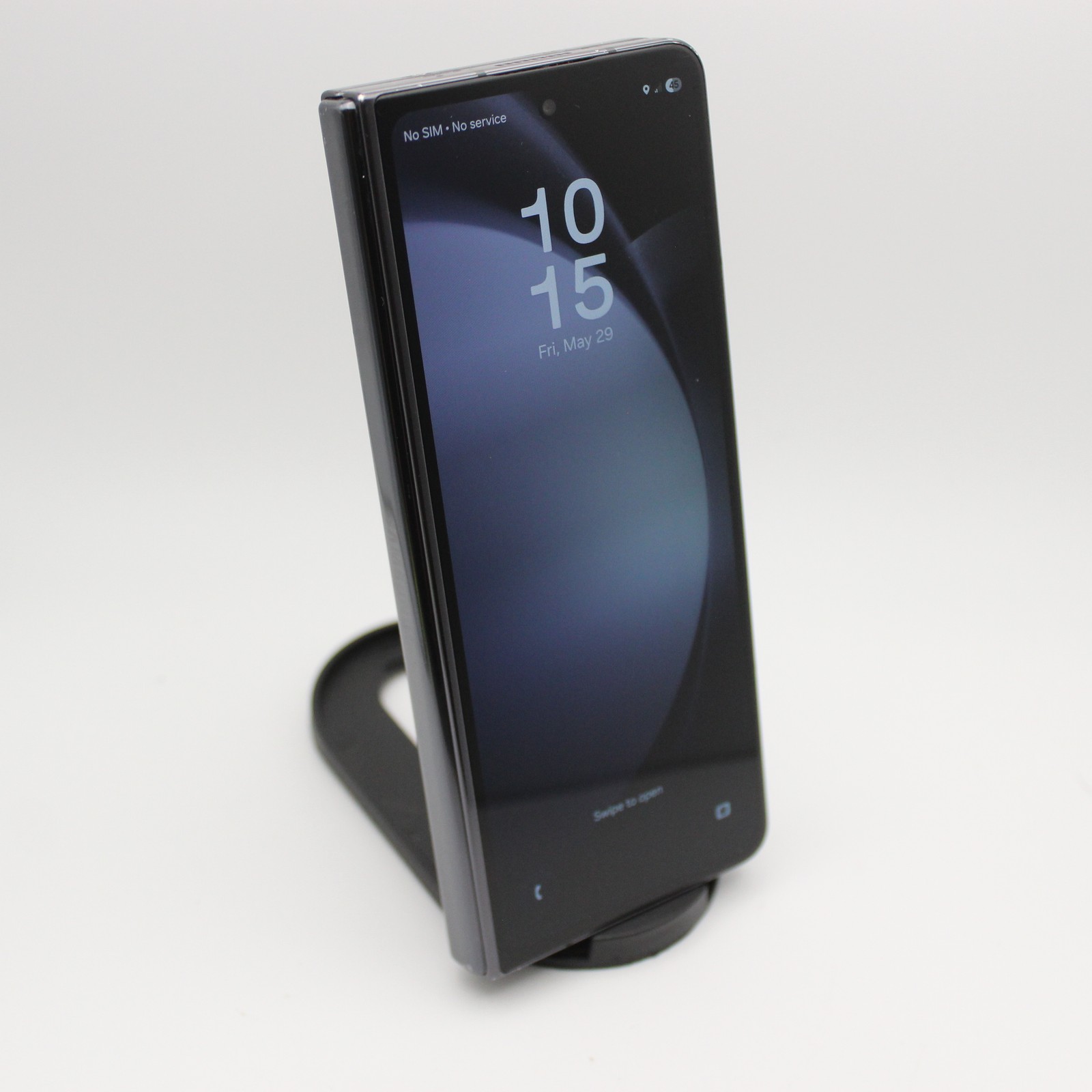 Samsung Galaxy Z Fold5 F946U1 256GB Fair Condition | Black | UNLOCKED – US ONLY