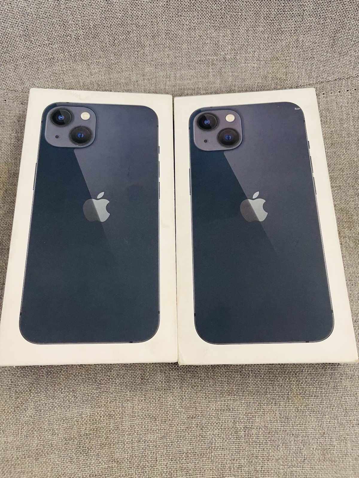 Apple iPhone 13 – 128 GB – Black – StraightTalk – NEW (READ DESCRIPTION)