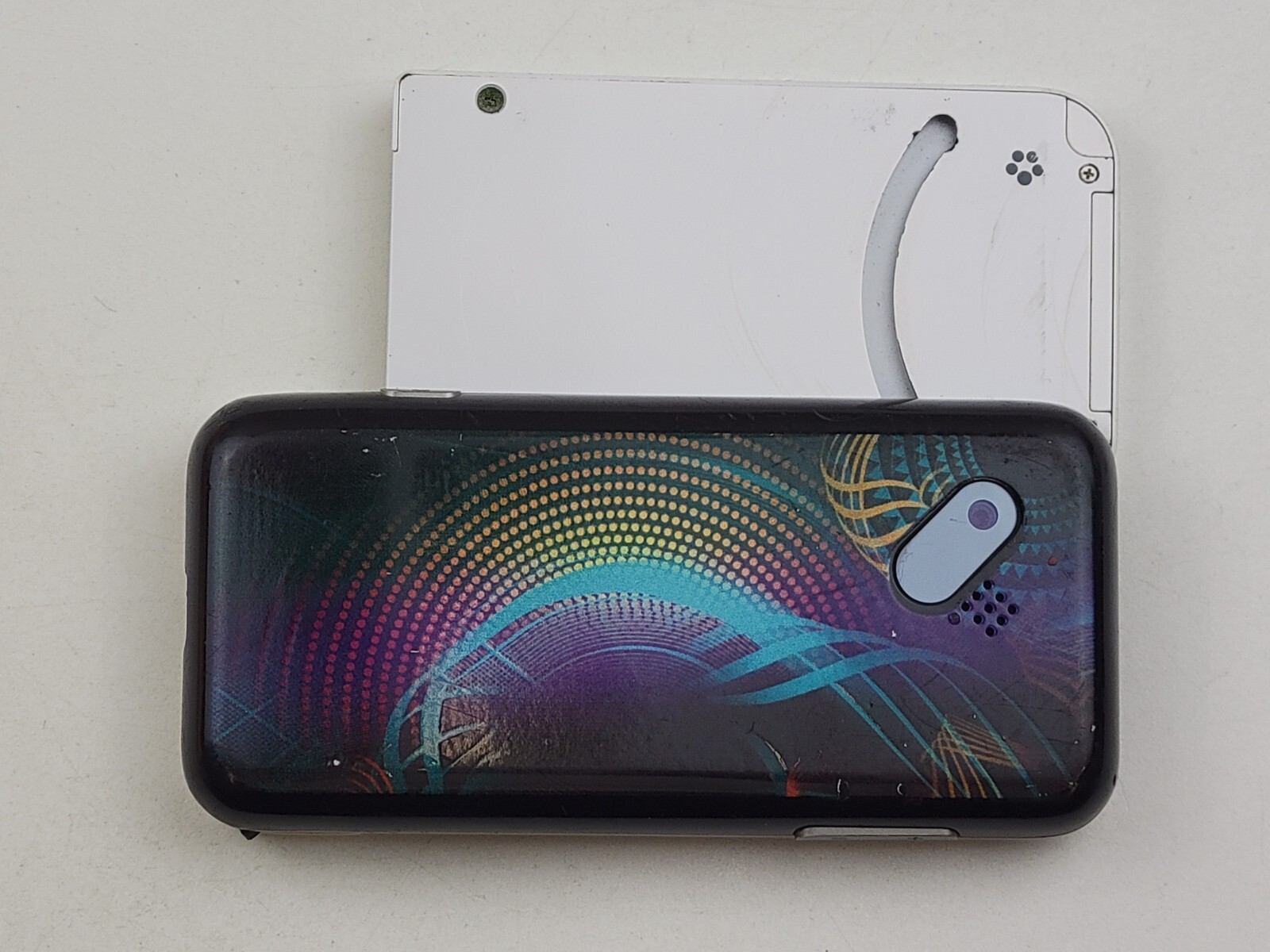 HTC Dream Google G1 (DREA100) 128MB – White (T-Mobile) Smartphone – J4619