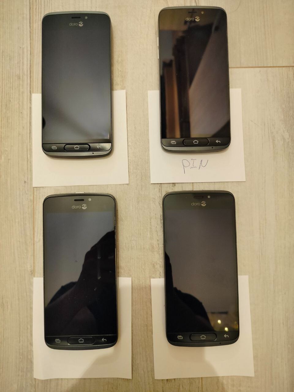 Doro 8040 / Doro DSB-0090 Lot of 4 – Locked Smartphones – Good Screens