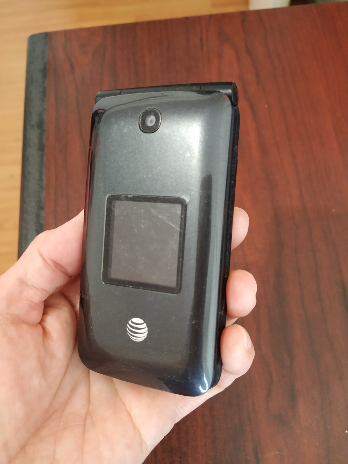 Alcatel 4044O 1GB AT&T Flip Cell Phone Works Great (Big Buttons)