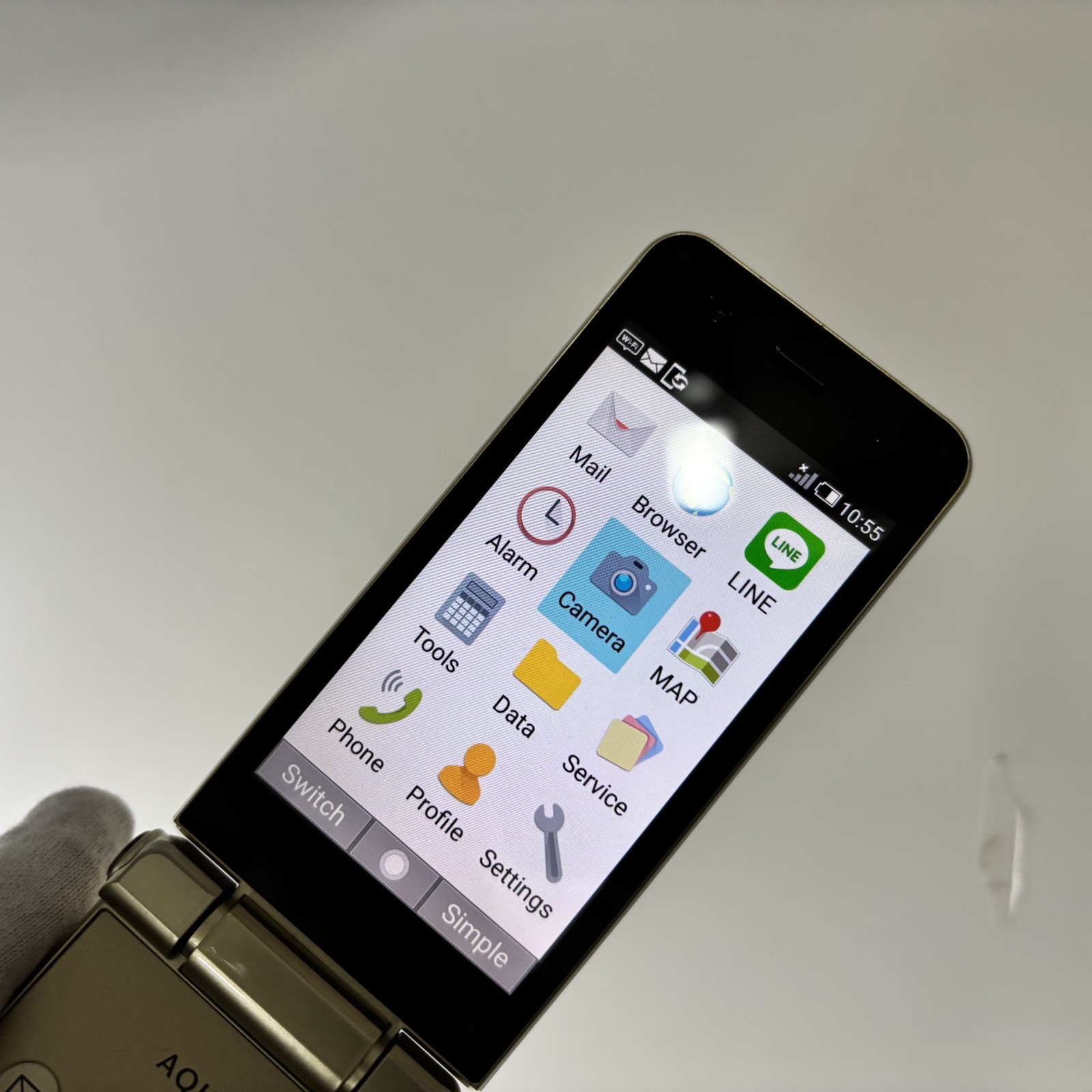 SHARP AQUOS Keitai 601SH Gold SoftBank Unlocked 4G Android Flip Phone Japan