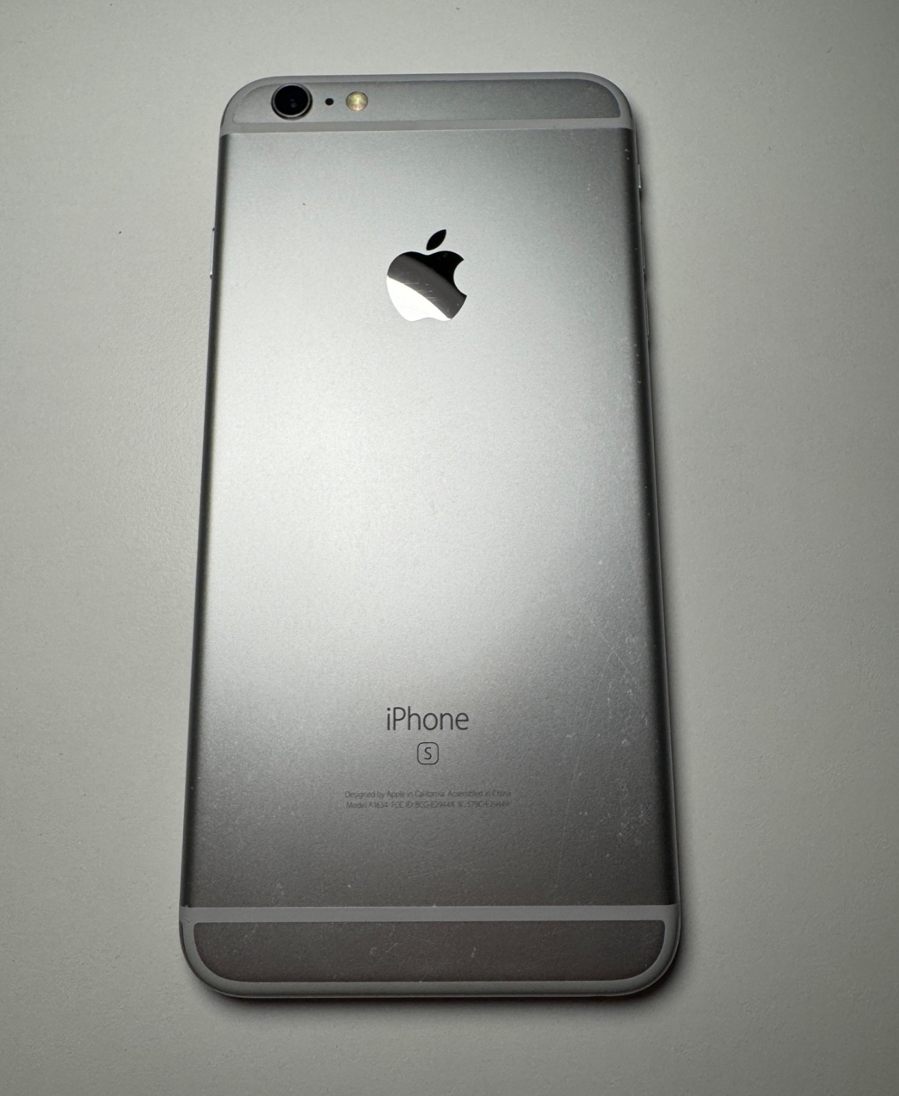 Apple iPhone 6S Plus 128GB (A1634) Silver (AT&T Carrier Locked)