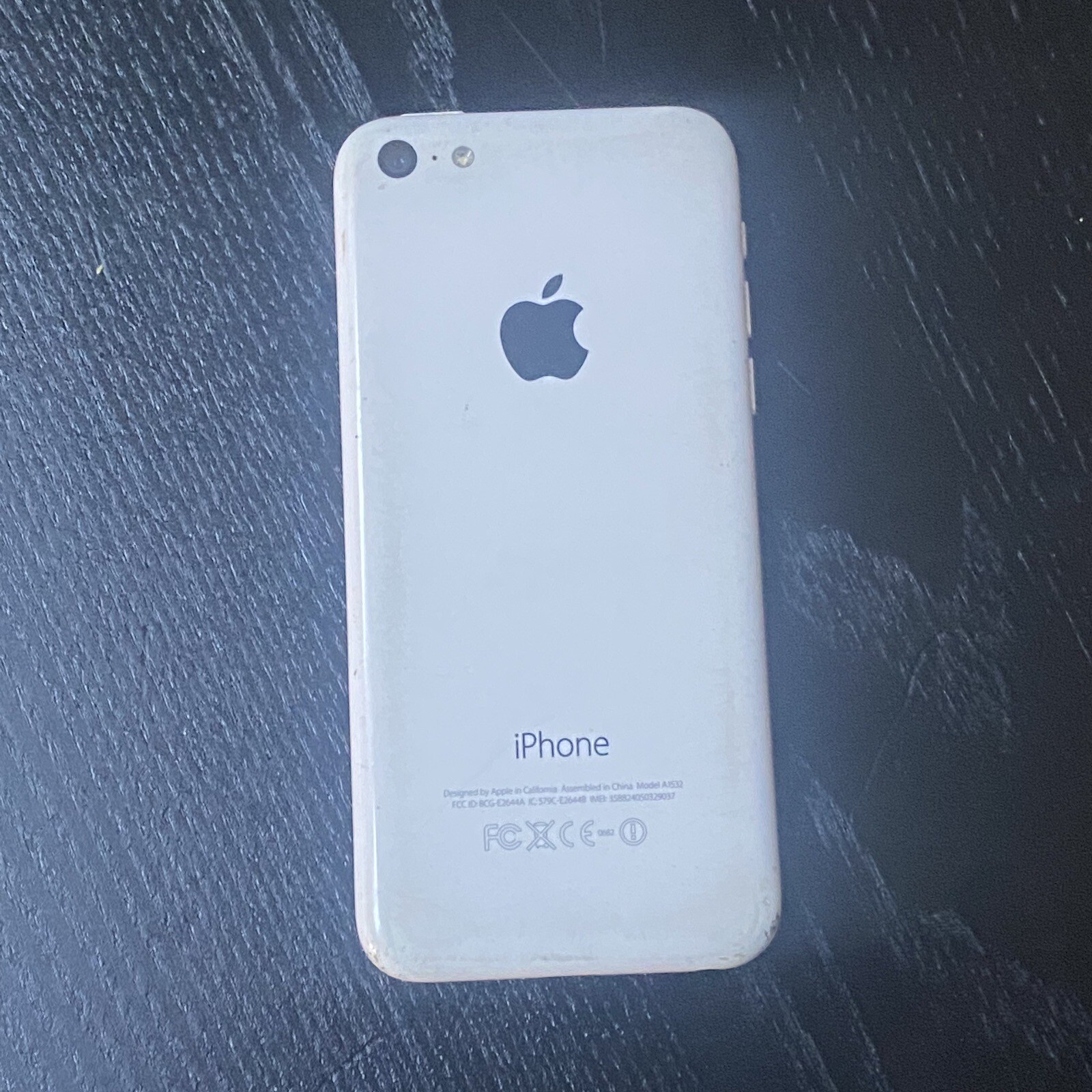 Apple iPhone 5c White Black model A1532 Untested For Parts Only