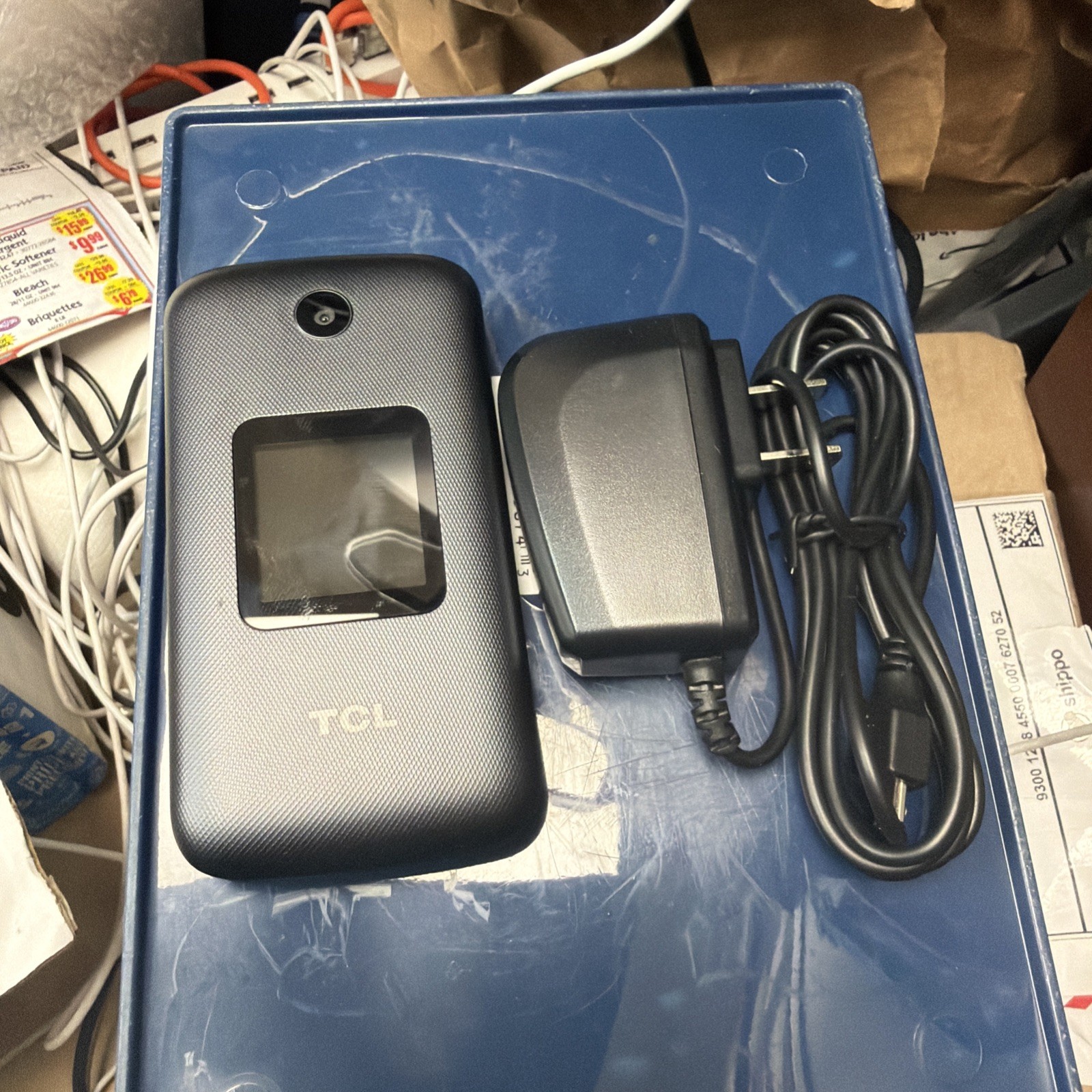 Very Clean ALCATEL TCL FLIP Pro 4056V 8GB Verizon GSM 🔓 Unlocked 4G LTE (