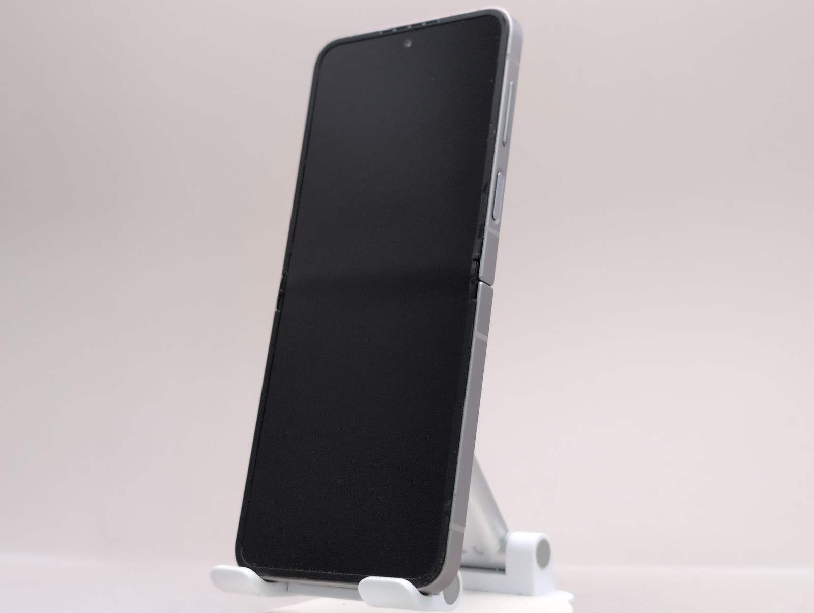 Samsung Galaxy Z Flip6 SM-F741U1 512GB Silver Shadow Unlocked W089135
