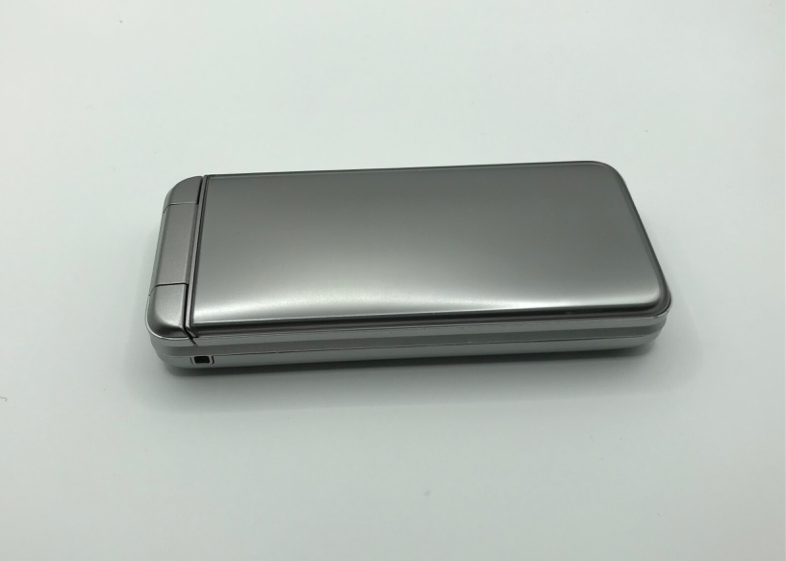 KYOCERA 902KC DIGNO KEITAI 3 ANDROID FLIP PHONE Silver UNLOCKED
