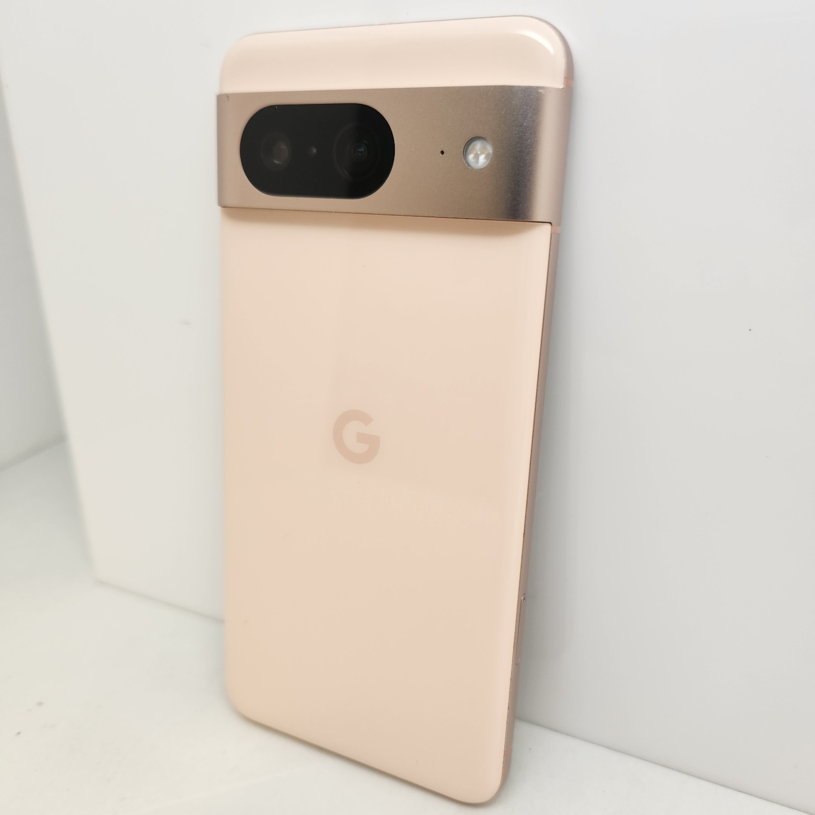 Google Pixel 8 G9BQD – Network-Unlocked 128GB Rose Pink *PARTS: GREEN SCREEN*