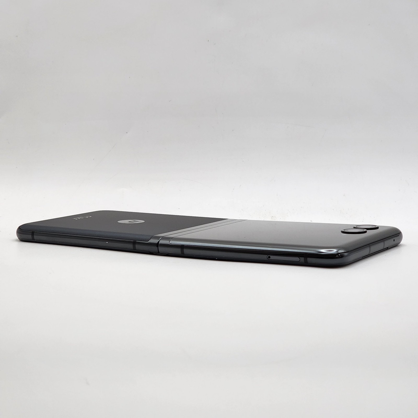Motorola Razr 40 Ultra (2023) XT2321-3 256GB Infinite Black (Wi-Fi Only) – 50ME