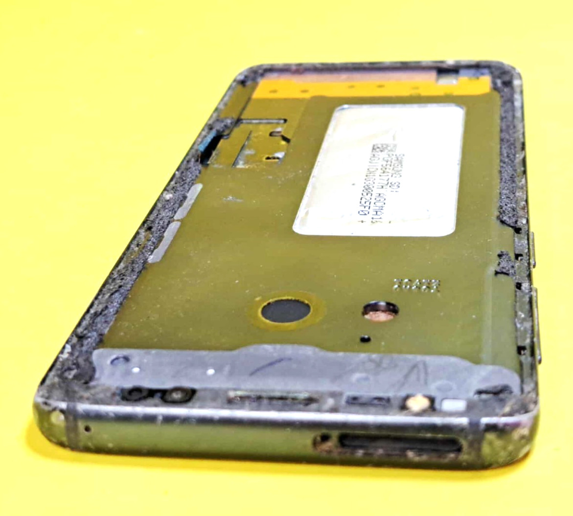 🔥NO SCREEN+BROKEN BACK🔥SAMSUNG GALAXY S9 5.8″ 12.0MP BLACK ANDROID CELL PHONE