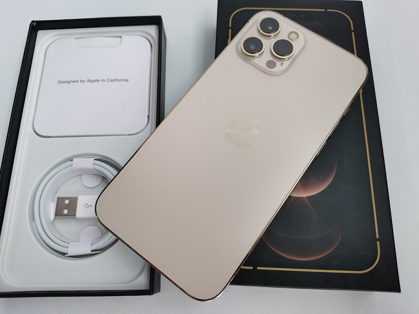 Boxed – iPhone 12 Pro Max 128GB/256GB/512GB (Unlocked) with FACE ID – GOLD
