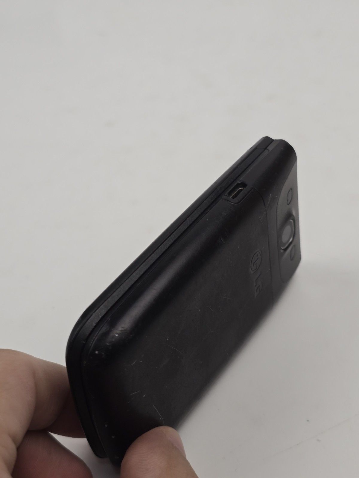 LG A340 – Gray / Black ( AT&T / GSM ) Cellular Flip Phone