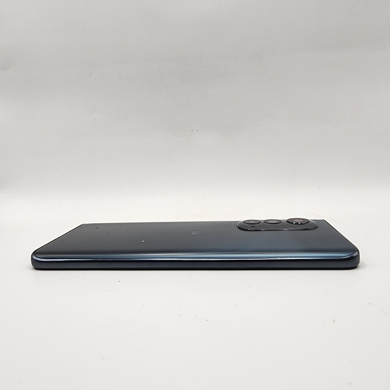 Motorola Edge 5G (2022) XT2205-2 128GB Mineral Gray (AT&T)