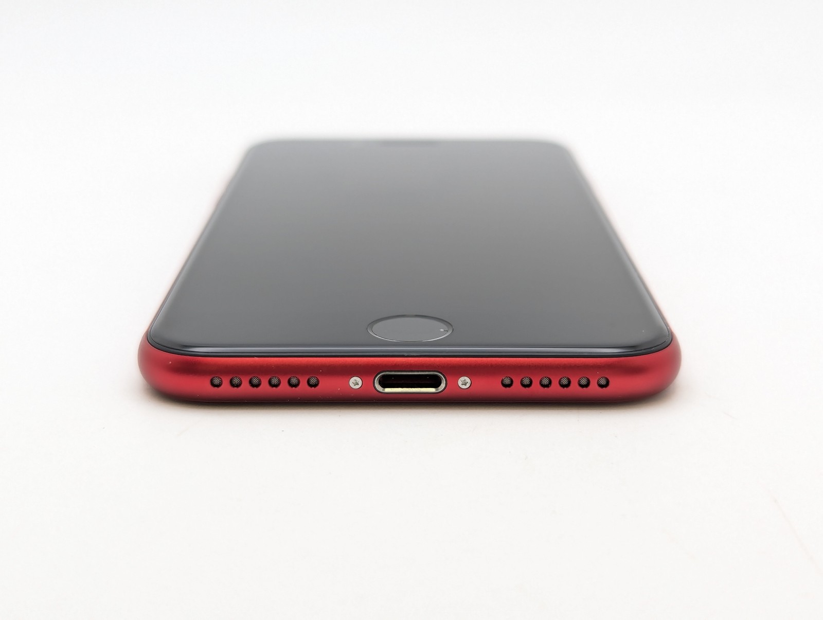 Apple iPhone SE (3rd Generation) A2595 128GB Good Condition | Red | UNLOCKED