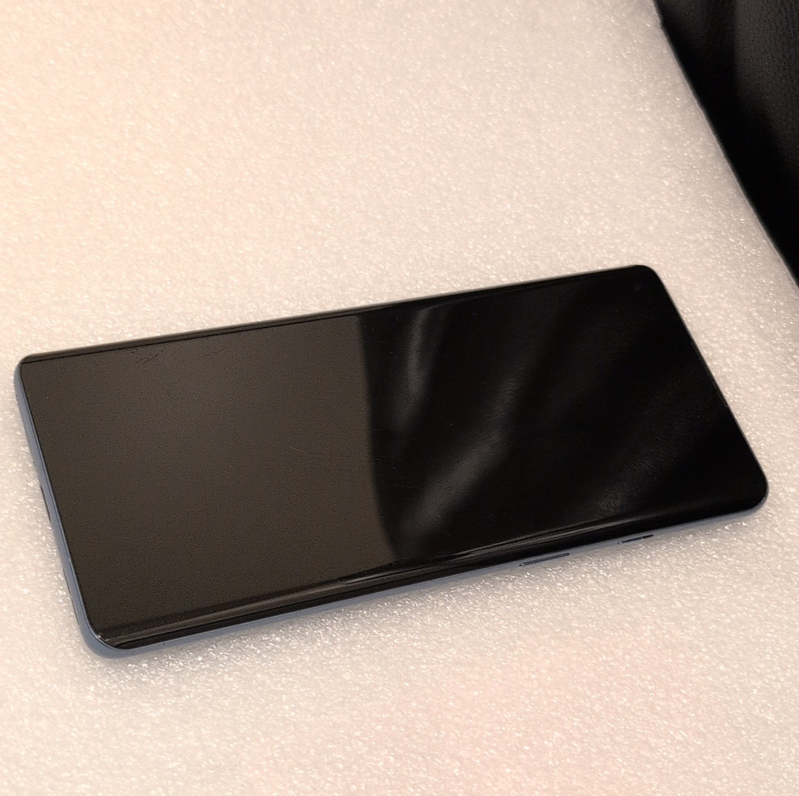 OnePlus 8 5G UW 128GB Unlocked Polar Silver IN2019 Android 11.0