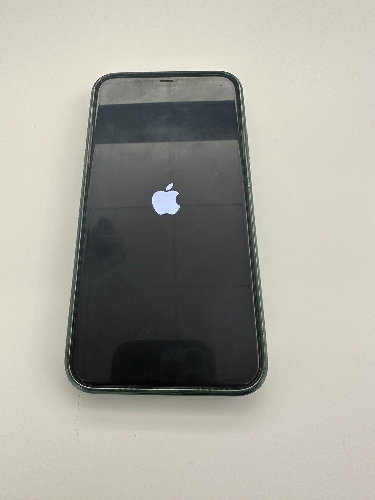 Apple iPhone 11 Pro Max – 64GB – Midnight Green (Unlocked) A2161 (CDMA + GSM)