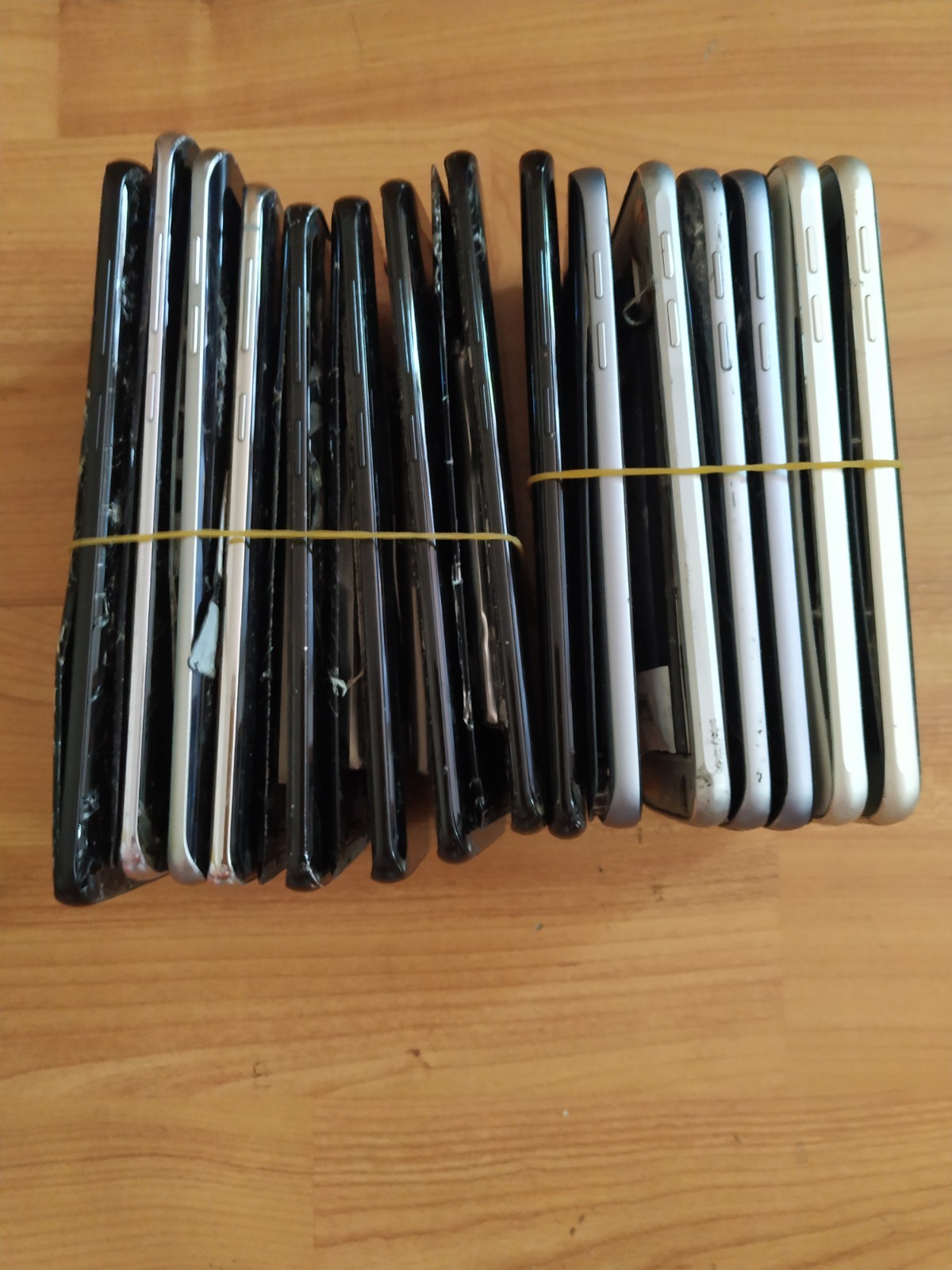 Lot of 15 Mixed model Samsung Galaxy S9+/S9/ S8+/ S8 / S7 / S6edge/S6 for parts