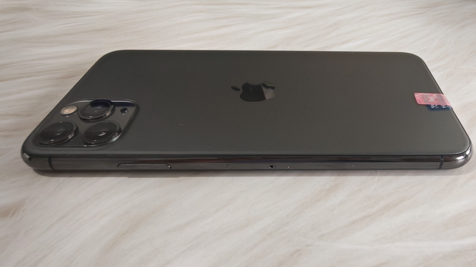 Apple iPhone 11 Pro Max Unlocked 64/256/512GB Random Color With Accessories Good