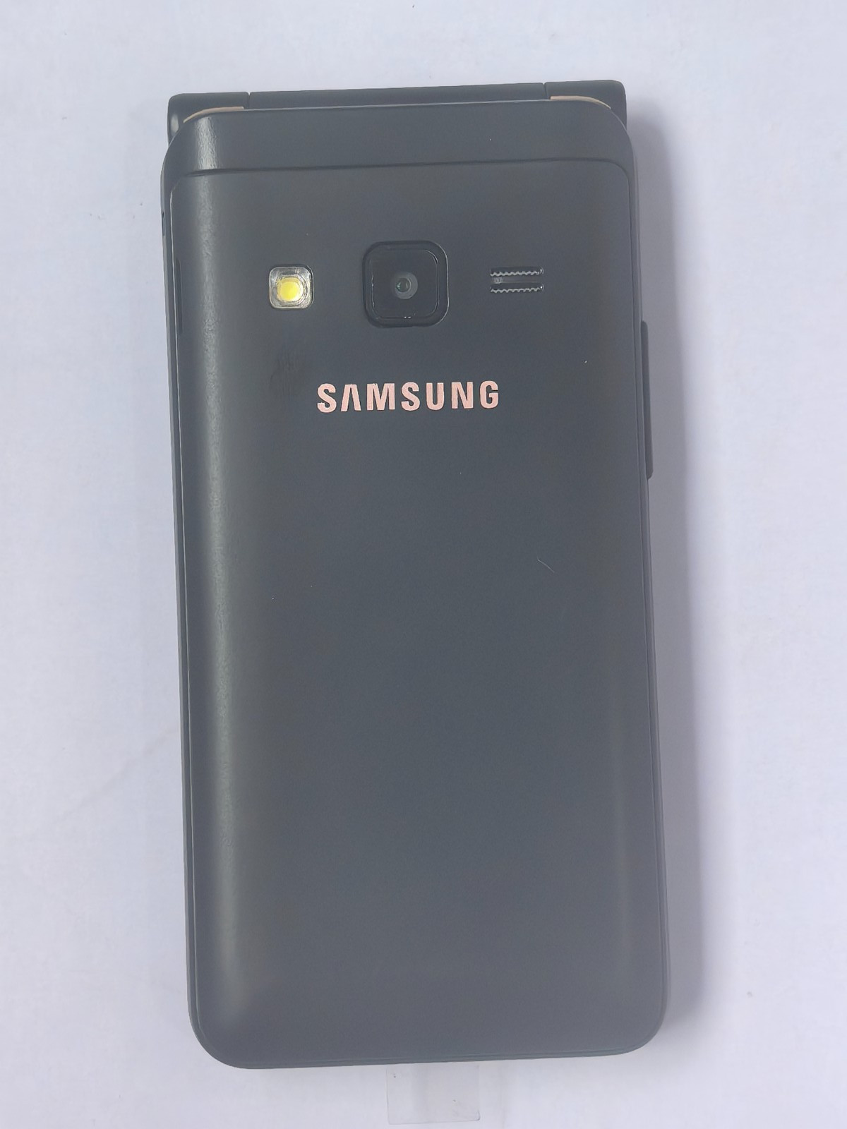 Boxed Samsung Galaxy Folder SM-G1600 16GB Android LTE 3.8″ Flip Phone Gift